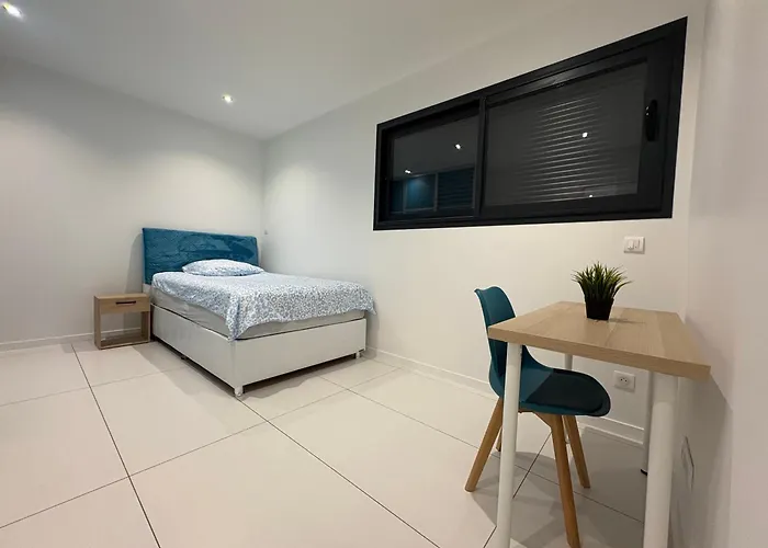 Maison Moderne Villa *